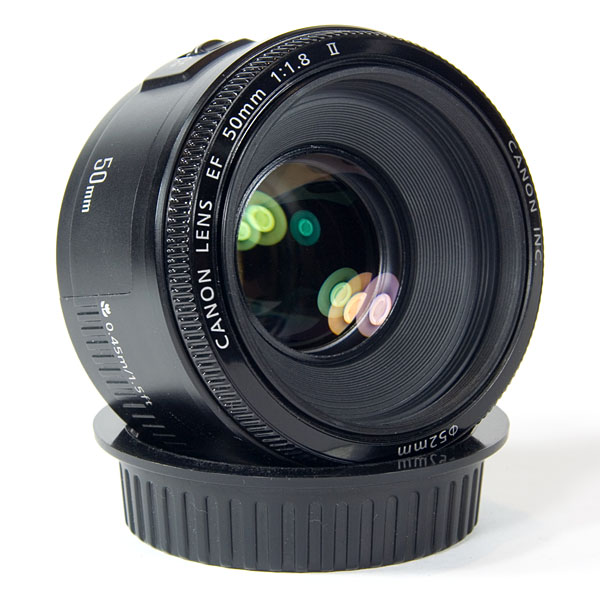Canon EF 50mm f/1.8 II lens