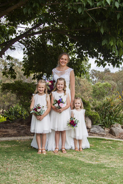 Aliesha and the flower girls Aliesha and the flower girls
